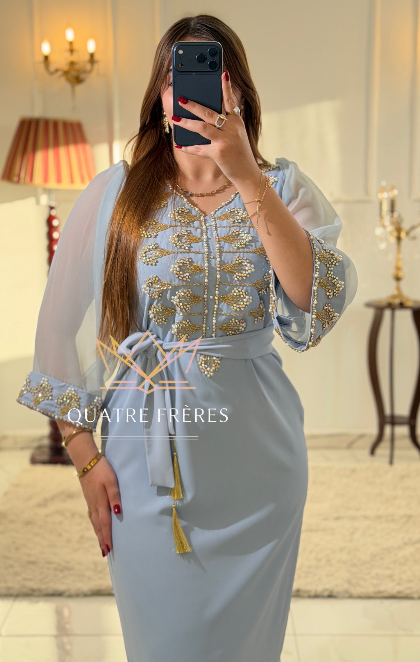 robe FERIEL