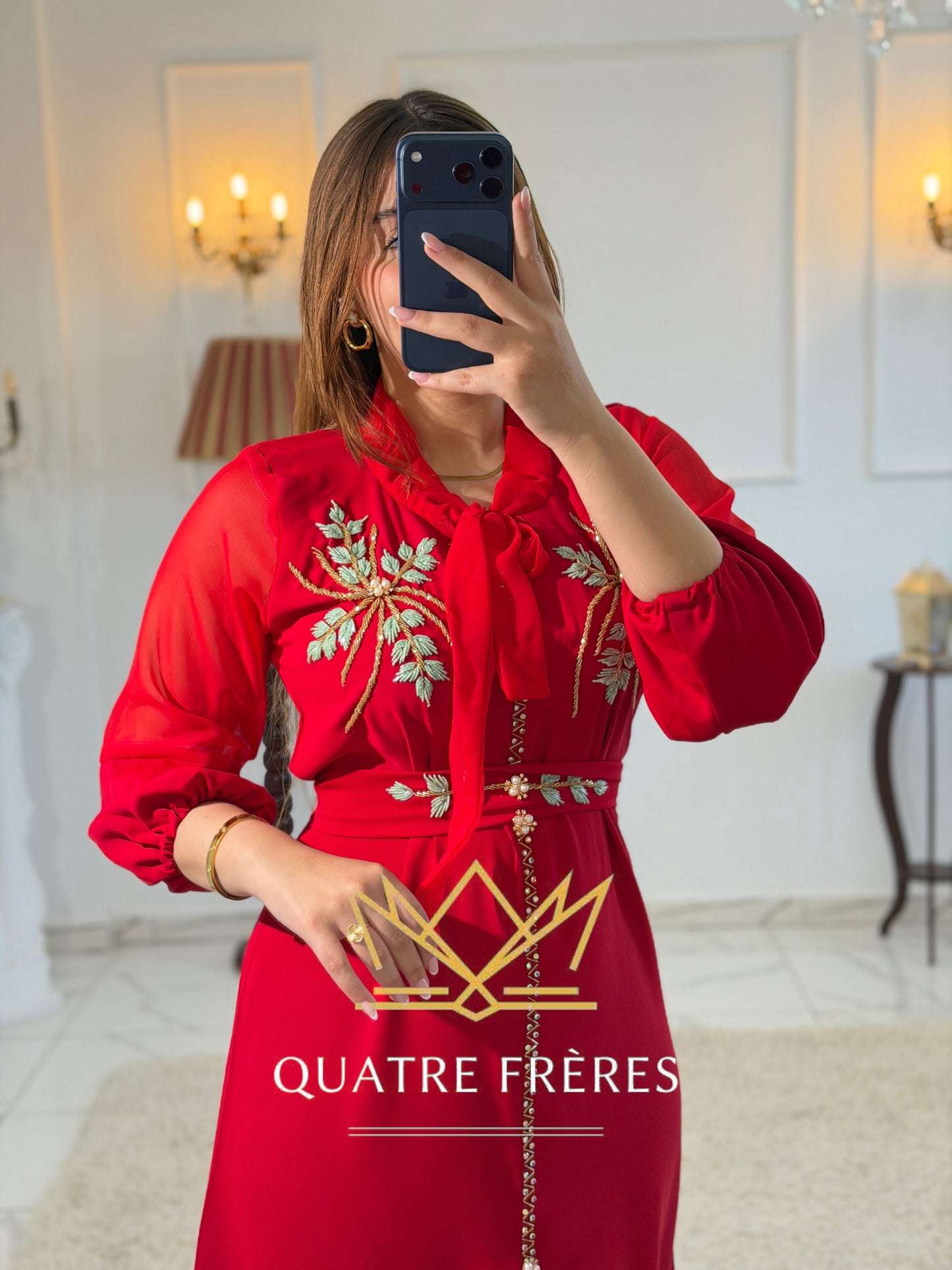 robe EMMA